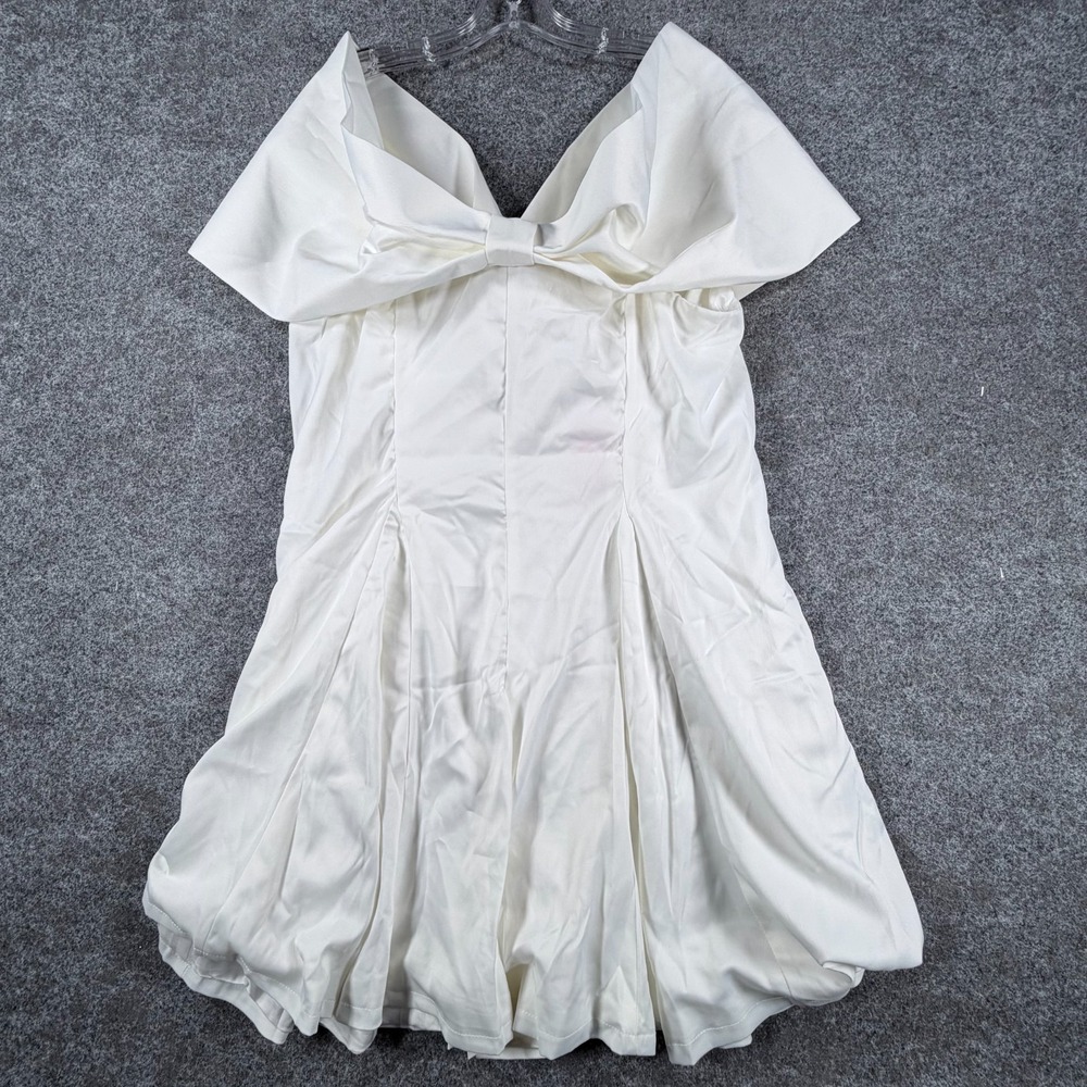 PrettyLittleThing Playsuit Womens 18 White Premium Satin Bow Detail Off Shoulder